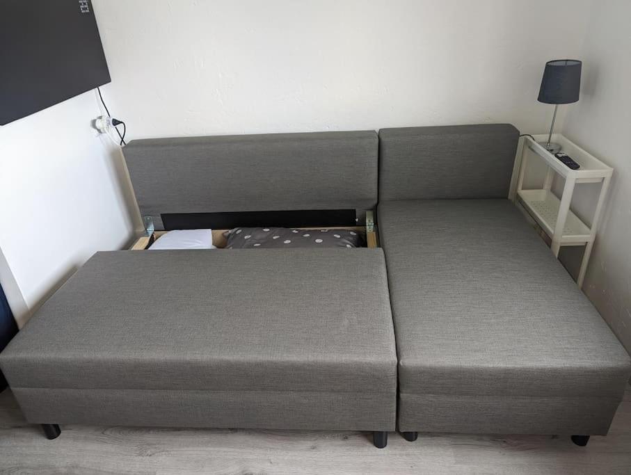 Lovely Studio With Free Parking On Premisis Asten Extérieur photo